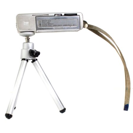 Cámara Minolta 16 Modelo P Negra + Trípode - Imagen 4