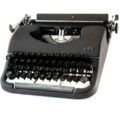 Máquina de escribir Marca JAPY GRIS - Imagen 1