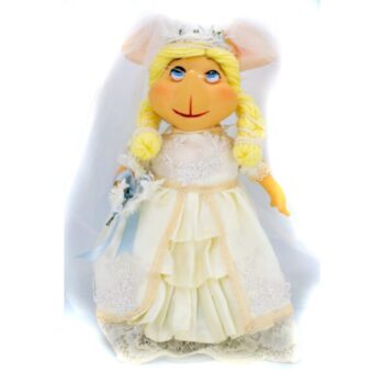 Rossi en Vestido de Novia