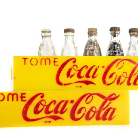 Set de Cajas y Botellas Coca Cola Decorativas - Imagen 3