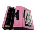 Máquina de Escribir Olivetti Rosada - Imagen 2