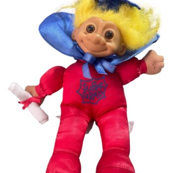 Muñeco Troll Mediano Graduado Marca Russ