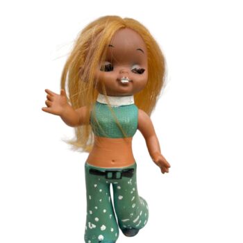 Muñeca Coqueta con ropa turquesa