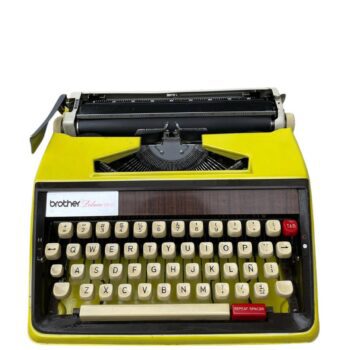 Máquina de Escribir BROTHER Amarilla