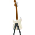 Mini Guitarra Vintage 25 cm – Ensamblada a Mano en MDF - Imagen 2